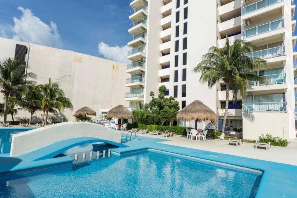 Beach Front Renewed Apartment Cancun Dış mekan fotoğraf